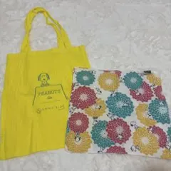 スヌーピーバックとハンカチ