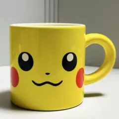 「どアップのピカチュウ」マグカップ