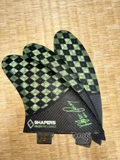 Shapers フィンセット 3ピース ブラック Amazon | SHAPERS FINS シェイパーズ フィン Asher Pacey 5.59