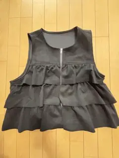 フリルベスト