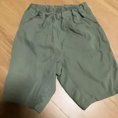 カーキ色 ハーフパンツ 130サイズ