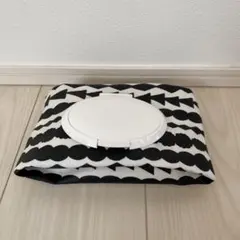 Item thumbnail for item b313ed8f-be50-4105-afb8-ae3a7a3f2e31