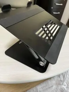 Item thumbnail for item daf6b4d9-5201-4508-aacd-6b3c5ad8031d