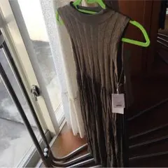 EGOISTニットワンピ（カーキ