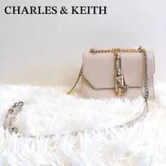 チャールズアンドキース　ショルダーバッグ　ゴールドチェーン　クロスボディ