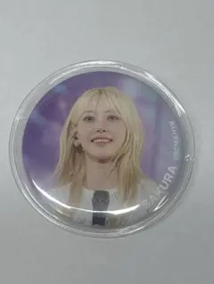 ルセラフィム　サクラ　缶バッチ