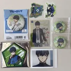 ブルーロック 紙類 缶バッジ 潔世一 8点