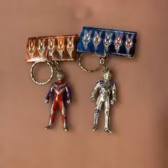 ウルトラマン キーホルダー 2個セット