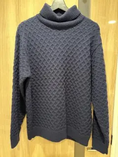 超美品　NANU universe ネイビー タートルネック セーター LB04