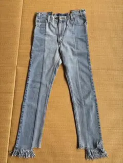 77circa リメイクデニムパンツ フリンジのサムネイル
