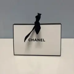 CHANEL リボン付きホワイトタグ　リップ用サイズ