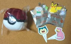 コメダ珈琲　ポケモン　ソファー柄生地 モンスターボールキーホルダー他