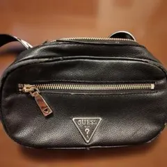 GUESS ショルダーバッグ ブラック
