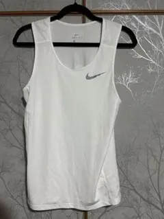 Nike ドライフィットランニングシャツ　タンクトップ