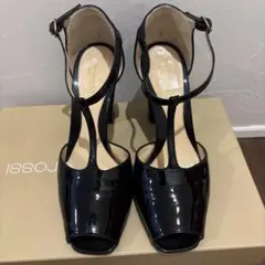 serglo rossi エナメル 黒 オープントゥ