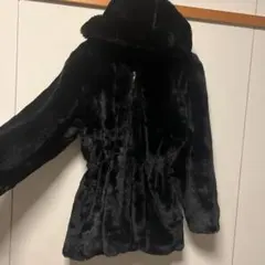 黒 フード付き ファーコート