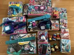 仮面ライダーリバイス　ベルト　セット