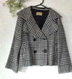 本日正午まで価格✾CRAZY about ANYTHING ショートジャケット