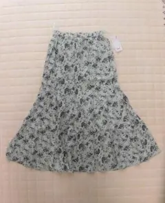 【新品タグ付】ユニクロ*UNIQLO*プリントマーメード*ロングスカート*S