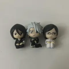 BLEACH まちぼうけ　朽木ルキア　日番谷冬獅郎　石田雨竜のサムネイル