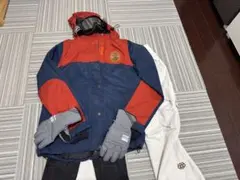 スノーボード用ウェアセット（ジャケット・手袋・ゴーグル）