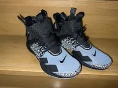 NIKE エアプレスト26cm