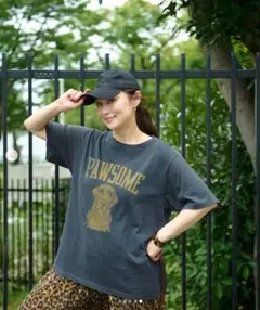 [美品・未使用] REMI RELIEF×HUG O WaRコラボT-sh黒 2025年最新】Hug O War カラー：ブラック系 半袖(Tシャツ)の人気