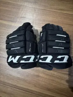 CCM Tacks 4RPro ブラックアイスホッケーグローブ