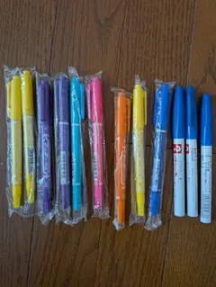 油性色ペン12本セット(マッキー9本、マジックインキ3本)のサムネイル