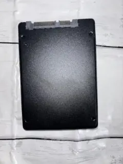 ⑧使用時間50時間未満 SSD 960GB 2.5インチ - メルカリ