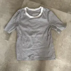 GU 白黒ストライプ 五分袖Tシャツ M