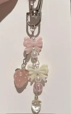 ビーズキーホルダー ピンク