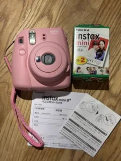 チェキinstax mini 8+ 桜ピンク