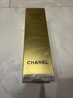 CHANEL サブリマージュラローションルミエールエクスフォリアンント125ml