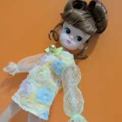 レトロリカちゃん　初代リカちゃん　 リボンの刺繍　ハンドメイド服