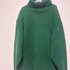 GU グリーン タートルネック ニット