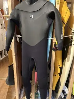 ほぼ新品！AXXE（アックス）セミドライウェットスーツ ブラック/グレー ほぼ新品！AXXE（アックス）セミドライウェットスーツ ブラック/グレー