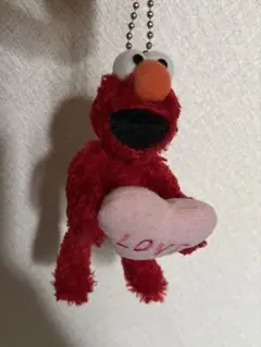 ユニバ　エルモ ぬいぐるみ マスコット LOVE ハート　キーホルダー