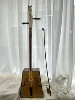 馬頭琴 モンゴル馬頭琴演奏者から譲ってもらいました - メルカリ