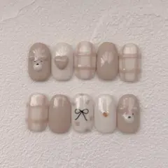 【オーダー】クマ/ベージュ/ホワイト/リ ボン／ハート/チェック/ネイルチップ