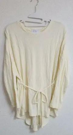 ADAM ET ROPÉ（アダムエロペ）長袖リブカットソー 春服 ブラウス