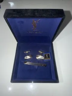 YVES SAINT LAURENT ネクタイピン