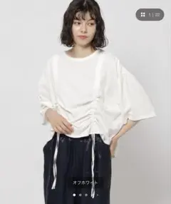 ニコアンド　シャーリングアレンジフレアTシャツのサムネイル