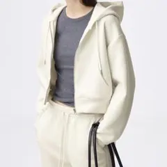 【GU】洗濯済み　パフスウェットフルジップパーカ-本日ページ削除します！