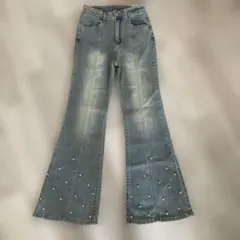 Dazy M ビーズ付きフレアデニム