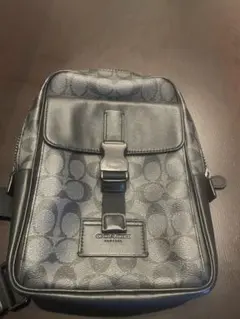 Coach ブラックショルダーバッグ