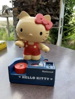ハローキティ 蓄音機型ラジオ - メルカリ