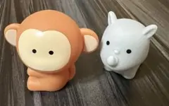 猿＆サイ マスコット人形 2個セット（音が鳴るおもちゃ）