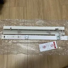 つっぱり式アルミブラインド　(エッセンスフレンチクリーム色)