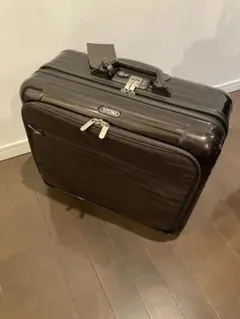 レア・限定 RIMOWA ANA SALSA TROLLEY 23L キャリー - メルカリ